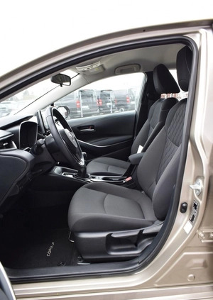 Toyota Corolla cena 75000 przebieg: 50144, rok produkcji 2022 z Sianów małe 106